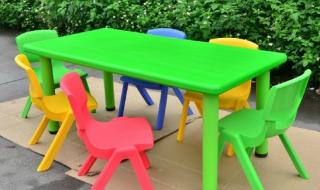 装饰餐桌小游戏